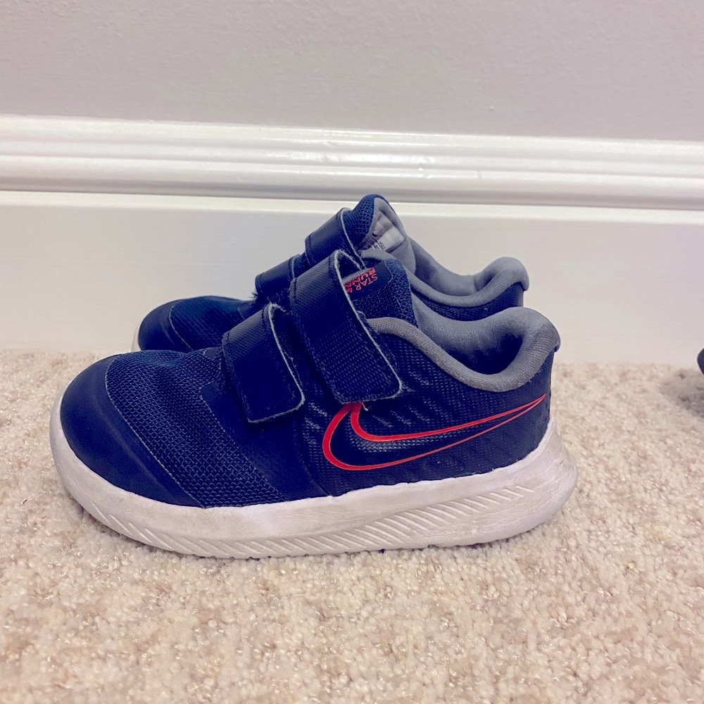 Boys Nike